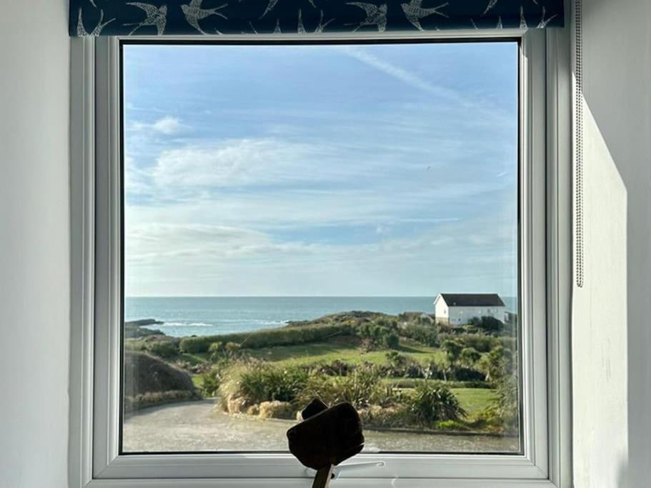 Lagoon View - Sea View- Pet Friendly - 2 Bed Apt - En-Suite Trearddur Kültér fotó