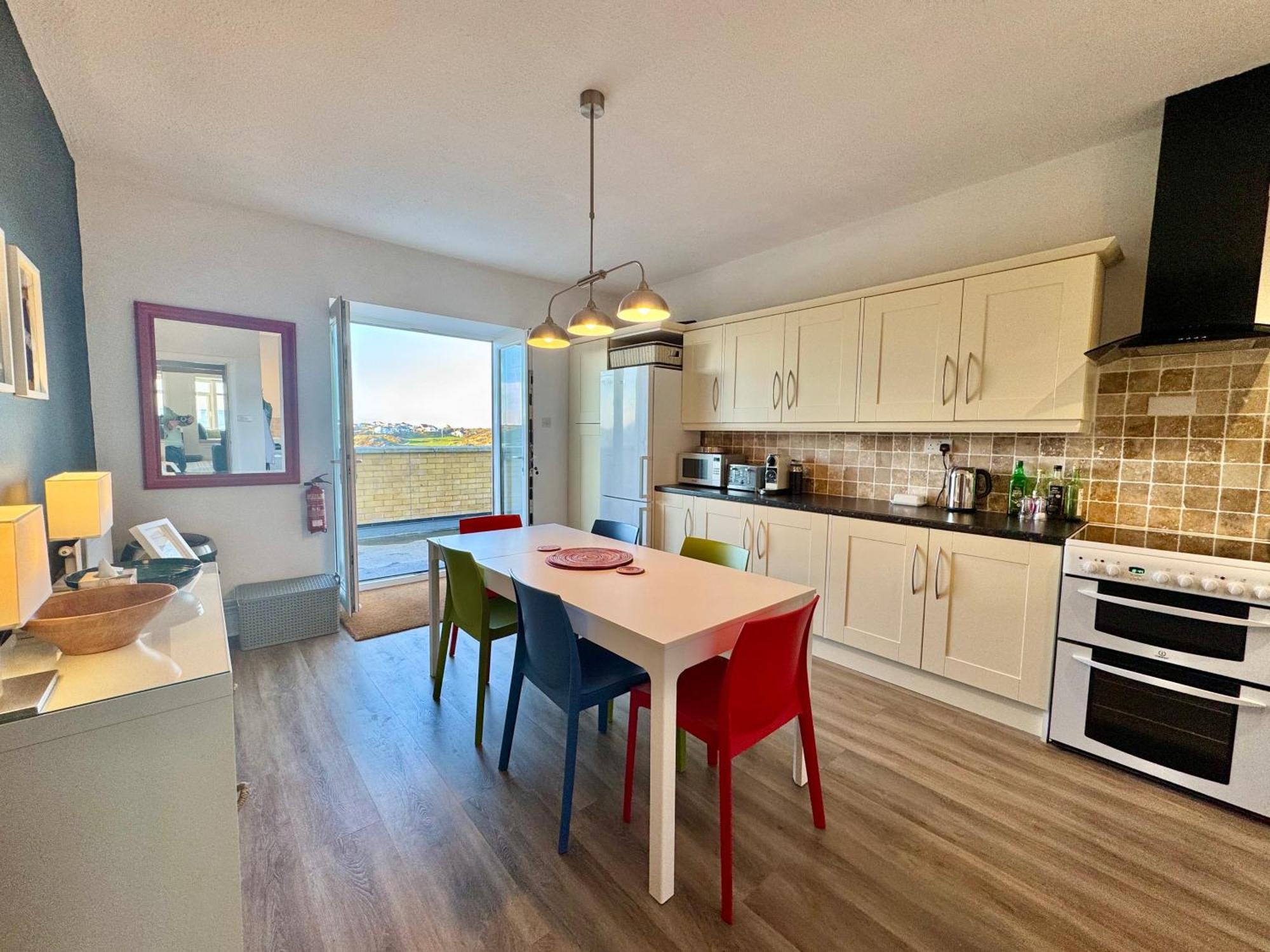 Lagoon View - Sea View- Pet Friendly - 2 Bed Apt - En-Suite Trearddur Kültér fotó