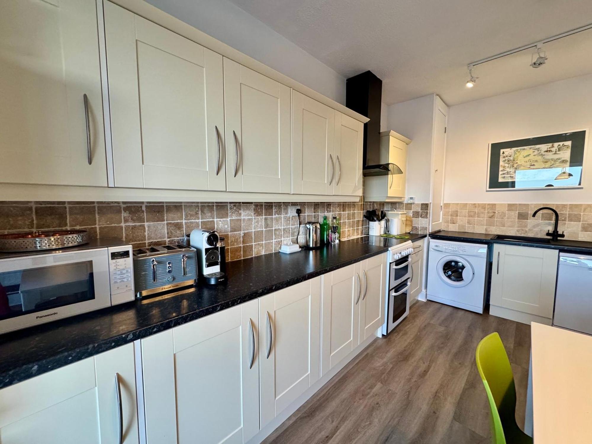 Lagoon View - Sea View- Pet Friendly - 2 Bed Apt - En-Suite Trearddur Kültér fotó